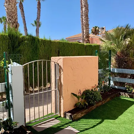 Bahari Marinas - Tu Duplex Con Jardin Privado! شقة *