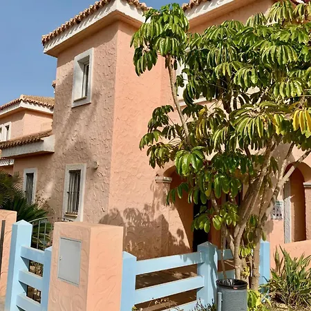 Bahari Marinas - Tu Duplex Con Jardin Privado! Apartamento