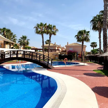 Bahari Marinas - Tu Duplex Con Jardin Privado! Apartamento *
